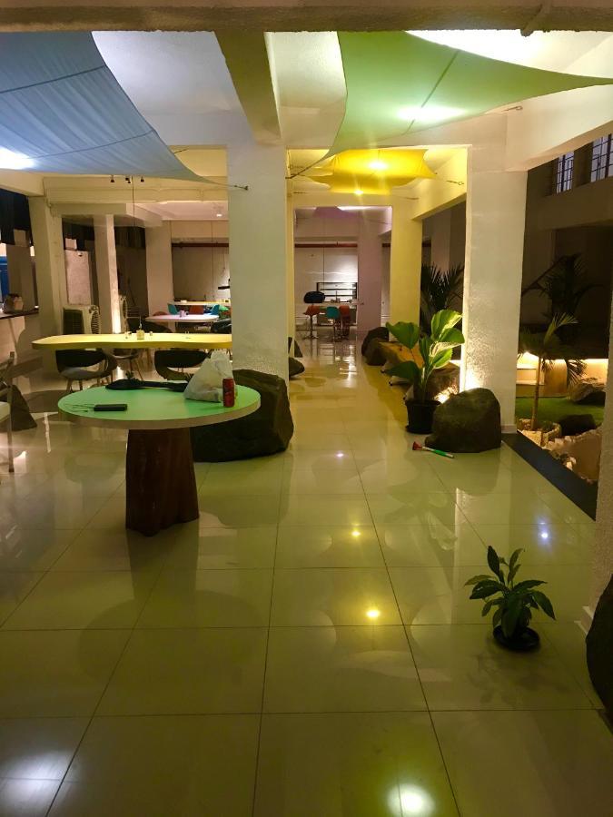 Hotel Niasha à Mangalore Extérieur photo