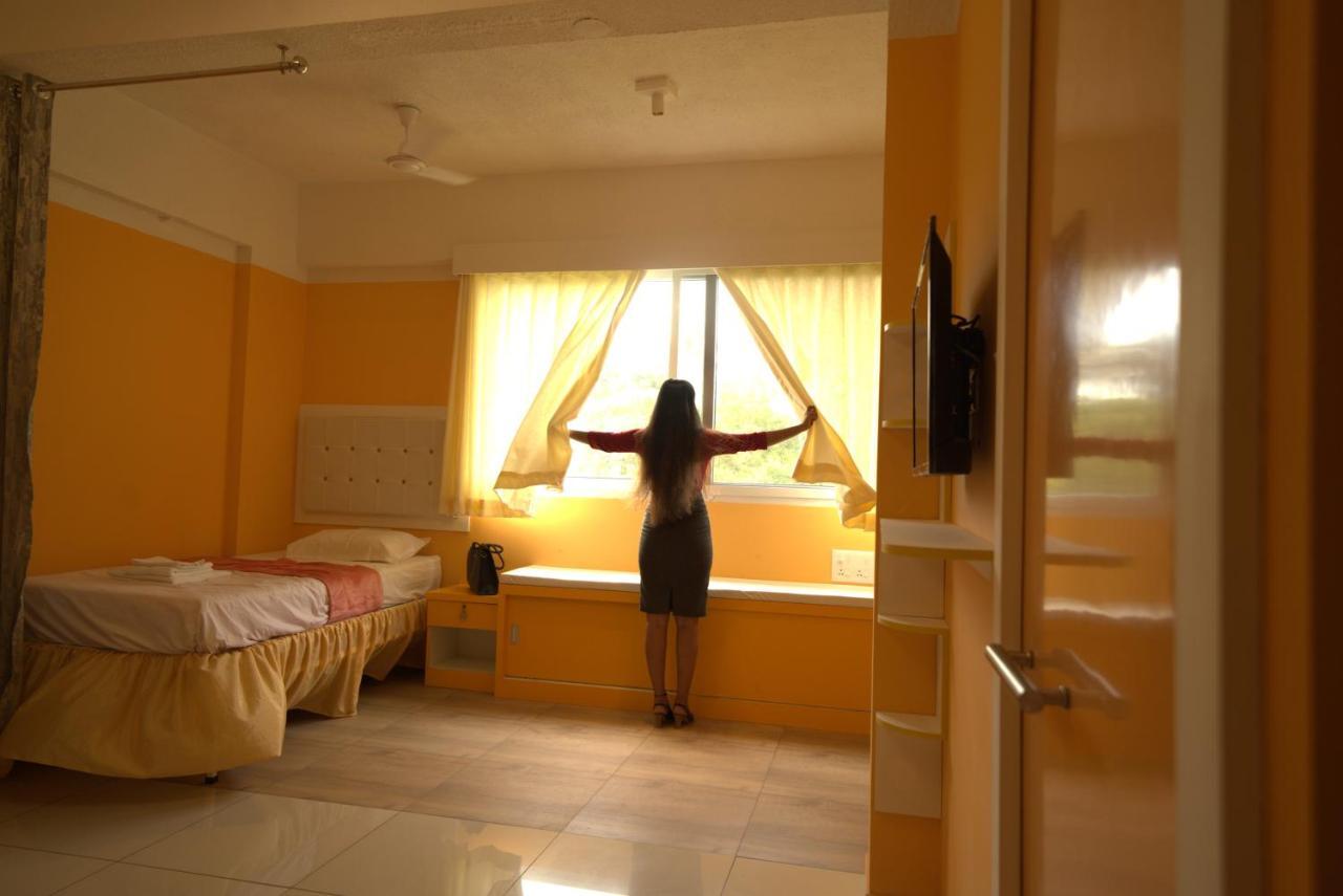 Hotel Niasha à Mangalore Extérieur photo