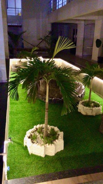 Hotel Niasha à Mangalore Extérieur photo